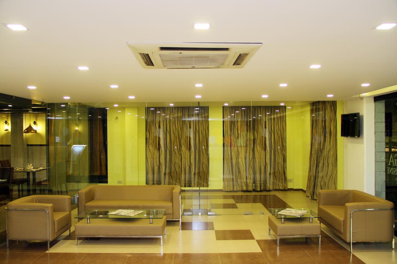 Hotel Vinayaga By Poppys ,Kumbakonam Zewnętrze zdjęcie